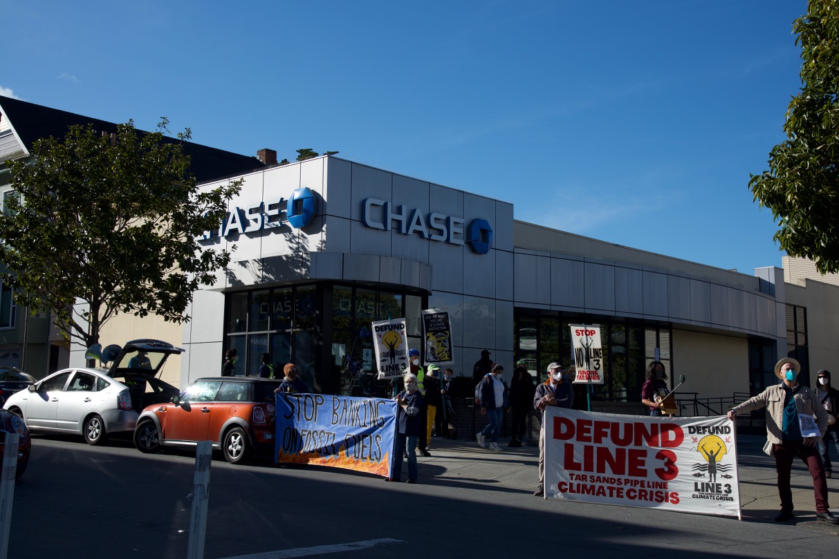 XRSFBay Confront Chase Bank in Solidarity with 'Stop Line 3' Indigenous Water Protectors in Minnesota:March 11th, 2021